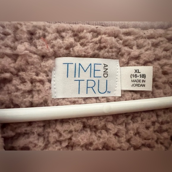 Time and Tru Sherpa Fluffy Teddy Pullover Light Pink Women's Size 16/18 XL - Picture 5 of 8